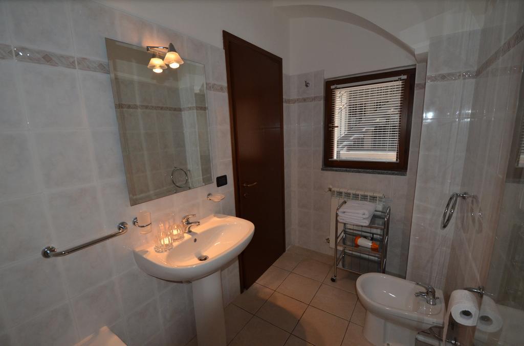 Lake Como View Apartement Allegro Acquaseria ห้อง รูปภาพ